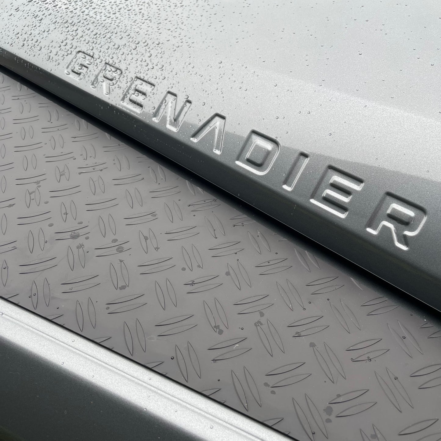 Chequer Plate Sticker Fender Chequer Plates – Grenadier.Parts